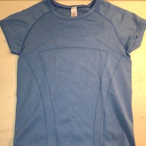 Light Blue Ivivva Girls Short Sleeve Shirt size 12